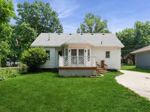 3918 11th Street, Des Moines, IA 50313