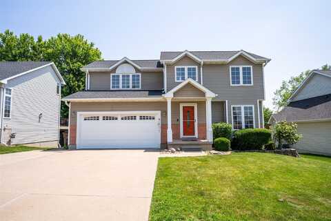 9401 Happy Hollow Drive, Norwalk, IA 50211