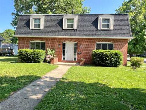 203 W Green Street, Winterset, IA 50273
