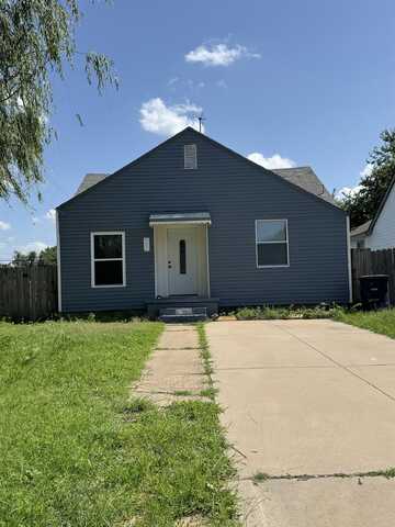 501 W Poplar, Enid, OK 73701