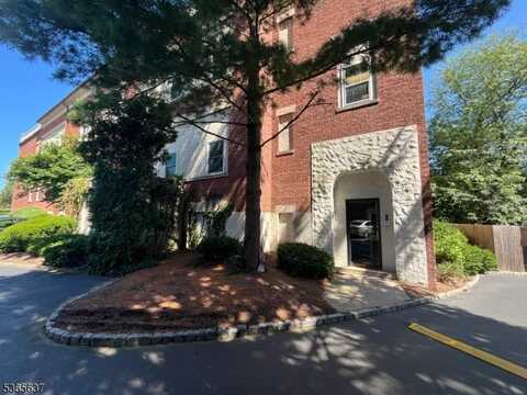103 Park Ave, Summit, NJ 07901