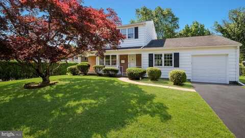 237 LOUISE DRIVE, MORRISVILLE, PA 19067