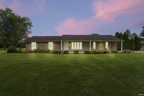 17135 Old 24 Road, Woodburn, IN 46797