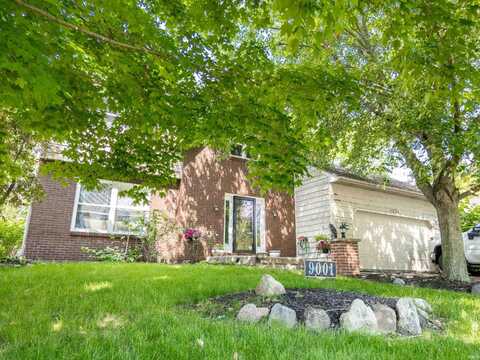 9001 Hickory Knoll Boulevard, Fort Wayne, IN 46825