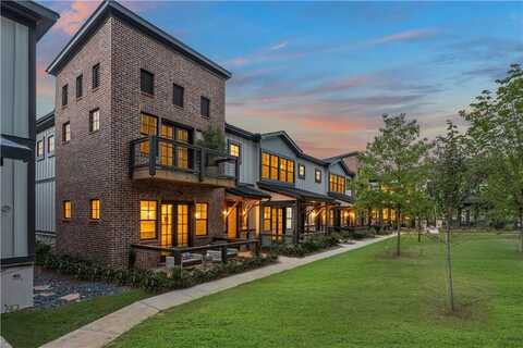 933 Willingham Drive, Hapeville, GA 30354