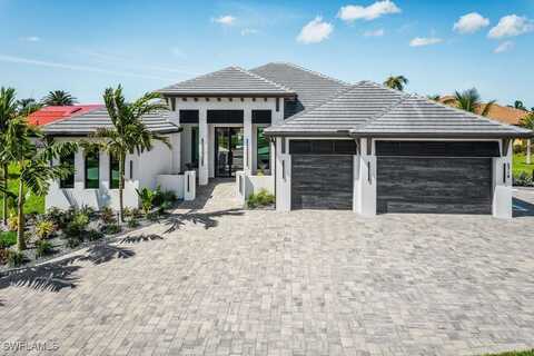 2718 Gleason Parkway, Cape Coral, FL 33914