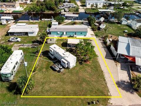 5050 Sandpiper Drive, Saint James City, FL 33956