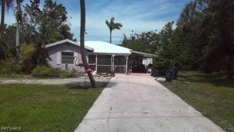 48 W North Shore Avenue, North Fort Myers, FL 33903