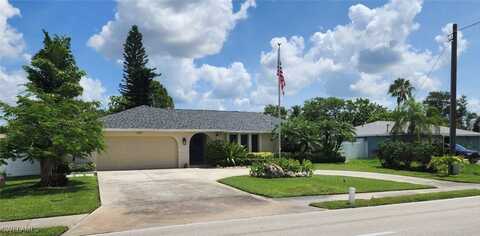1707 SE Viscaya Parkway, Cape Coral, FL 33990