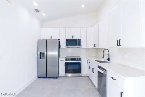 607 hancock bridge Parkway, Cape Coral, FL 33990