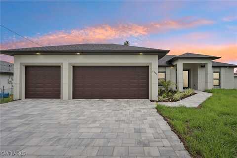 2933 SE Santa Barbara Place, Cape Coral, FL 33904