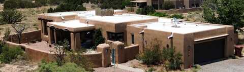 3 Trails Road W, Placitas, NM 87043