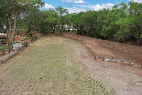 7404 Guadalupe Trail NW, Los Ranchos, NM 87107
