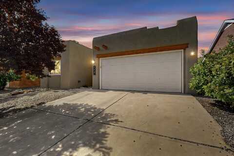 4427 Glencroft Avenue NW, Albuquerque, NM 87114