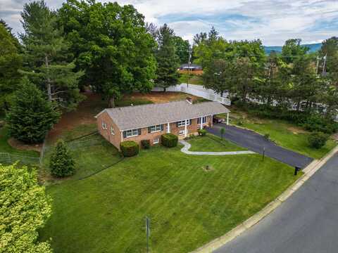 708 WOODSIDE LN, WAYNESBORO, VA 22980