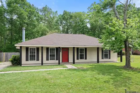11926 Sage Dr, Central, LA 70818