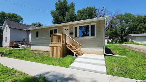 316 5th St NW, MASON CITY, IA 50401