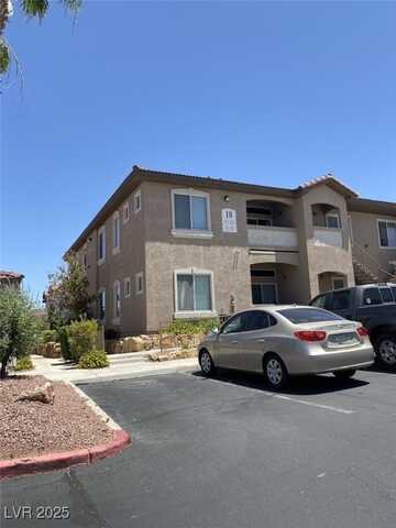 2305 W Horizon Ridge Parkway, Henderson, NV 89052