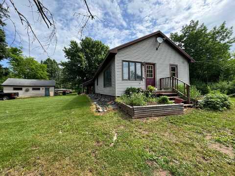 1801 PLYMOUTH MINE RD, Wakefield, MI 49968