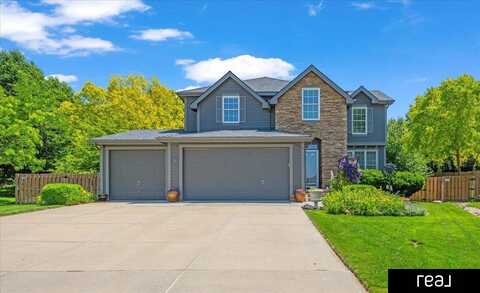 18009 Dewey Circle, Omaha, NE 68022