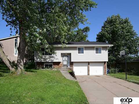 9804 S 20th Street, Bellevue, NE 68123
