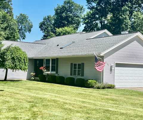 6755 Beechwood Drive, Saranac, MI 48881