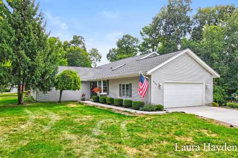 6755 Beechwood Drive, Saranac, MI 48881
