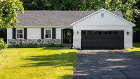 3395 Simsbury Drive, Pinckney, MI 48169