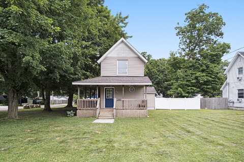 1003 Masonic Avenue, Belding, MI 48809