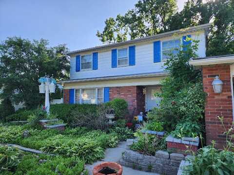 29749 N Rutherland Street, Southfield, MI 48076
