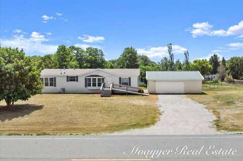 3516 140th Avenue, Hamilton, MI 49419