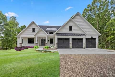 8571 Young Avenue NE, Rockford, MI 49341