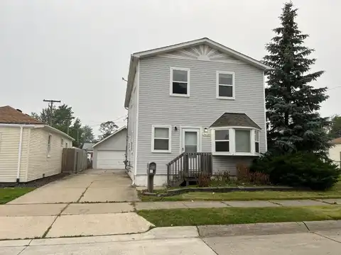 28033 Rosemont Street, Roseville, MI 48066