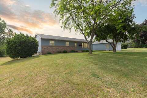 12350 S Butternut Avenue, Sand Lake, MI 49343