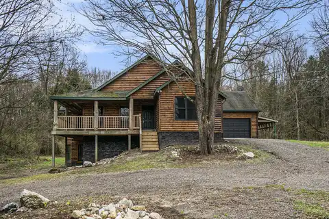 24843 CR 358, Lawton, MI 49065