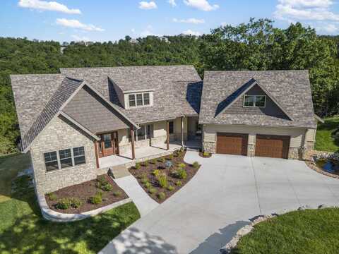 653 Forest Lake Drive, Branson West, MO 65737