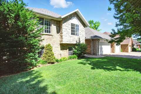4939 S Prairie View Avenue, Battlefield, MO 65619
