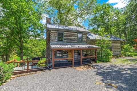 1601 Ponderosa Drive, Dandridge, TN 37725