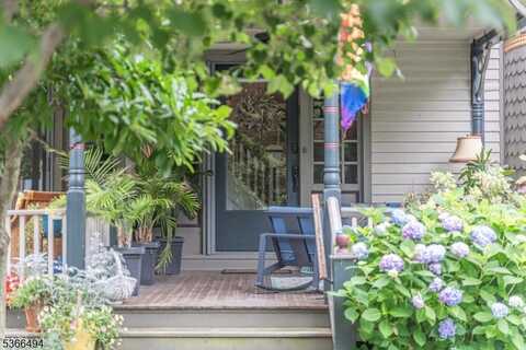 151 North Union St, Lambertville, NJ 08530