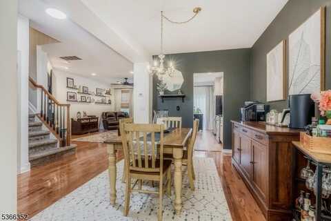 36 Indian Field Dr, Hardyston, NJ 07419