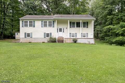 8 Ridge Rd, Independence Corner, NJ 07840