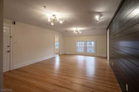 undefined, Hilltop, NJ 07946