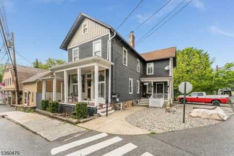 44 Main St, Califon, NJ 07830