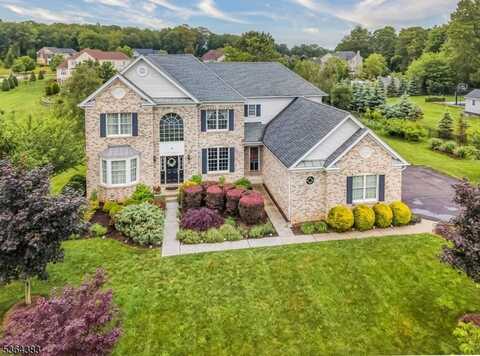 28 Sovereign Dr, Mount Olive Twp., NJ 07836