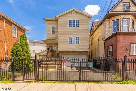 589 Meadow St, Elizabeth, NJ 07201