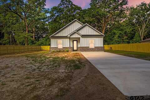 181 County Road 4114, Jacksonville, TX 75766