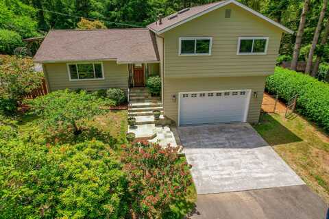 2185 Golf Course Road, Bayside South, CA 95524