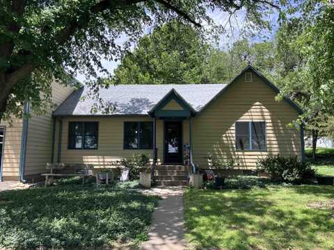 10149 SE 25th Ave, Pratt, KS 67124
