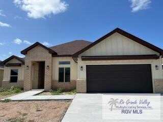 8806 SWAN LAKE DR, HARLINGEN, TX 78552