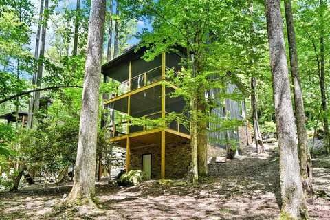 35 Creekside Village Court, Sapphire, NC 28774